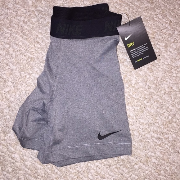 Nike Pants - Brand NWT gray Nike pros